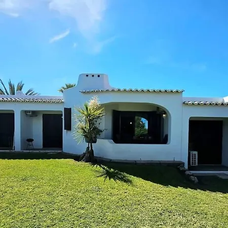 Апартаменты Belles 2 Bedroom Ap Club